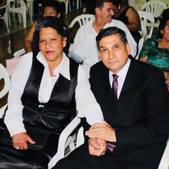 Pastores Principales Fredy y Amparito Robalino CGS